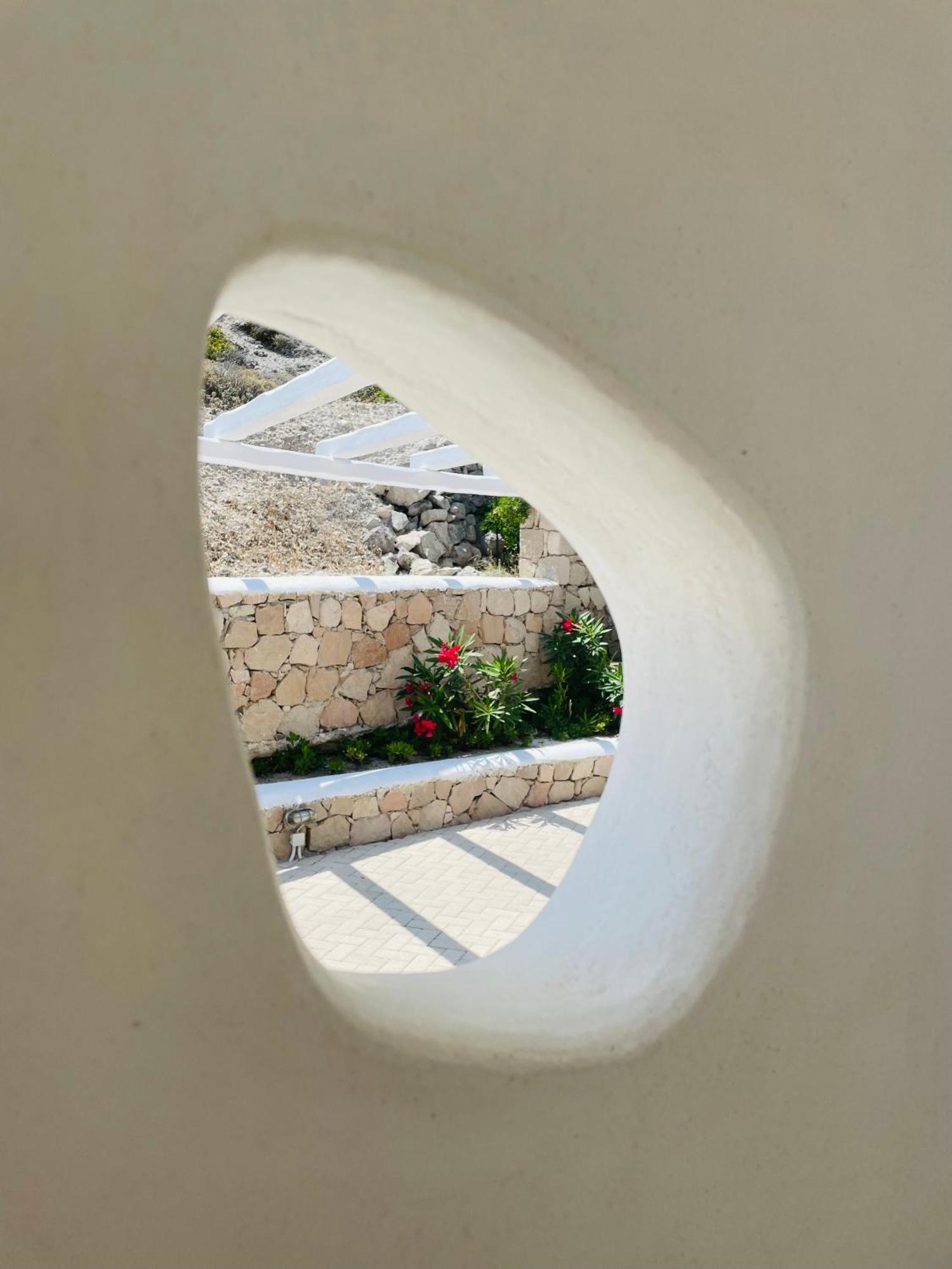 Milo Milo Suites Mandrakia Exteriér fotografie